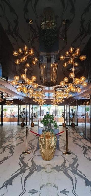 Blue Wave Luxury Apartment Mamaia Nord Azimuth Beach Năvodari Exterior foto